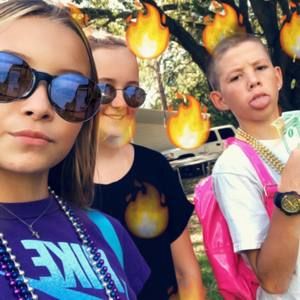 Meet your Posher, Kaylee